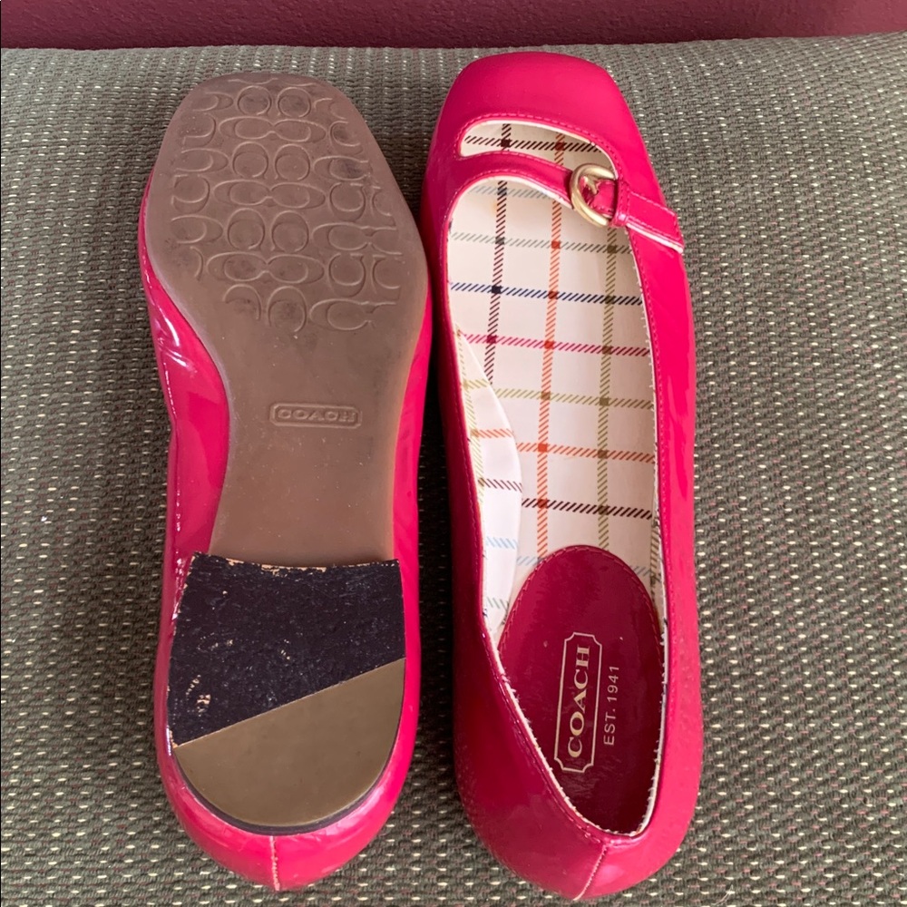 Coach Ellyce Patent Leather Ballet Flats in Vibrant Pink with Gold Accent - Picture 6 of 13